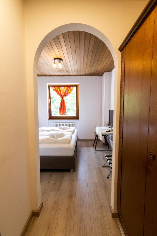Metzgerwirt Vieh Heli Hotel Бад Гойзерн Екстериор снимка